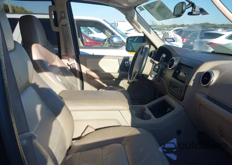 2004 Ford Expedition Eddie Bauer z USA, uszkodzony, nr VIN 1FMFU17LX4LB89986